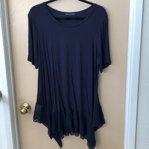 Navy blue tee shirt